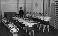 Ludmila Kolosova notur vingrošanas stundu